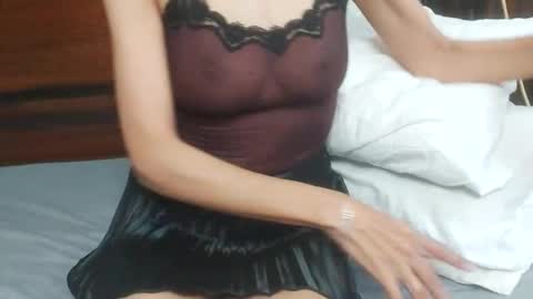 pretty_cat1 online show from October 10, 8:52 pm