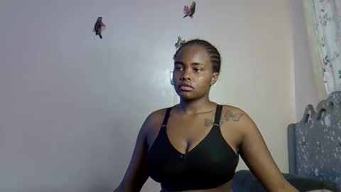 pretty_daina3 online show from April 16, 10:27 am