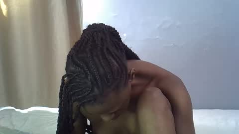 Snapshot of pretty_daniella chatting on January 19, 6:53 am pretty_daniella online show from January 19, 6:53 am