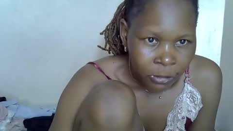 Snapshot of pretty_doreen chatting on December 21, 1:40 pm pretty_doreen online show from December 21, 1:40 pm