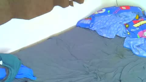 riri online show from September 16, 1:45 pm