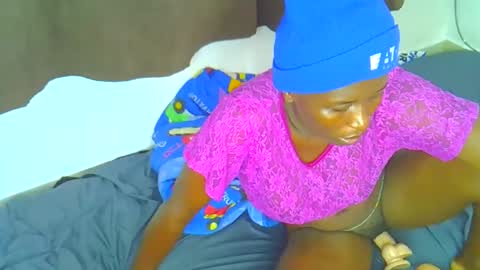 riri online show from September 18, 8:33 pm