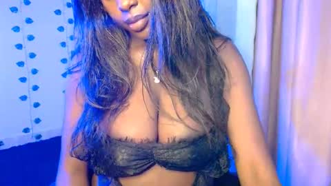 Elsa online show from February 24, 8:58 pm