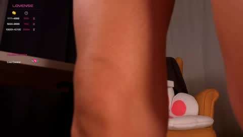 pretty_helga online show from March 27, 9:42 am