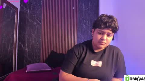 pretty_honey22 online show from July 3, 3:13 am