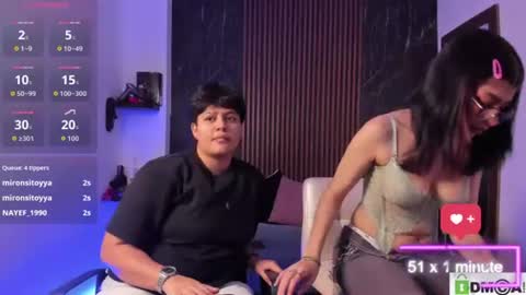 pretty_honey22 online show from July 16, 2:28 am