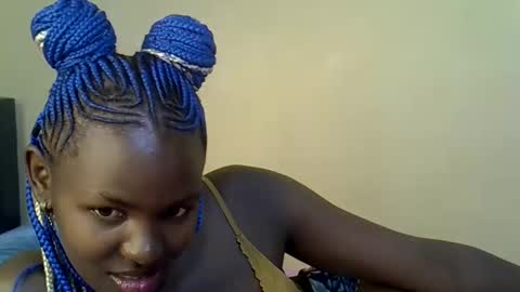 Snapshot of pretty_liny chatting on September 23, 8:56 pm pretty_liny online show from September 23, 8:56 pm