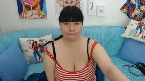 pretty_malika online show from July 15, 3:06 pm