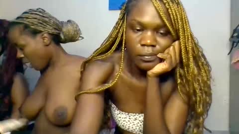 Snapshot of pretty_naya chatting on February 1, 6:28 pm naya online show from February 1, 6:28 pm