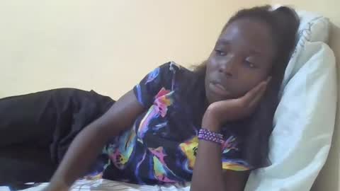 pretty_petite_ebony online show from January 13, 10:35 pm