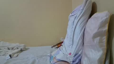 pretty_petite_ebony online show from February 21, 8:38 pm