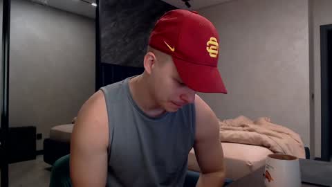 Justin online show from January 19, 5:05 am