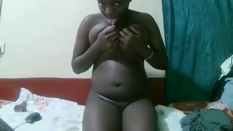 pretty_tiffany1 online show from December 2, 12:16 am