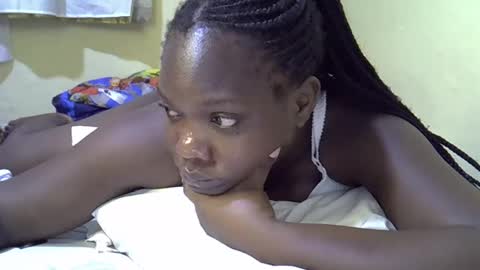 pretty_tiffany7 online show from April 15, 4:25 pm