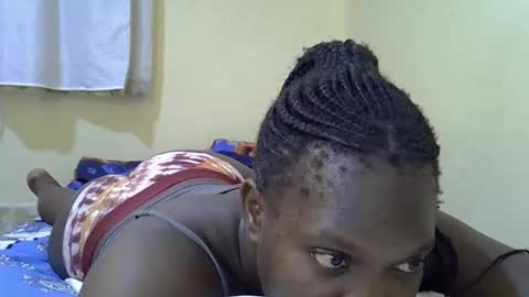 pretty_tiffany7 online show from April 17, 12:19 pm