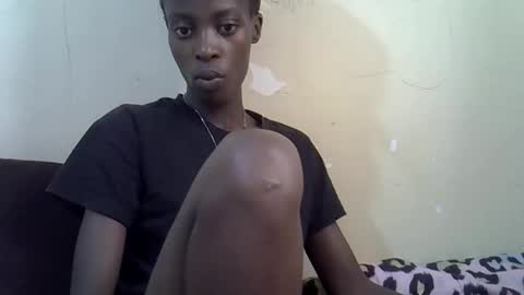 Vee online show from February 23, 10:45 am