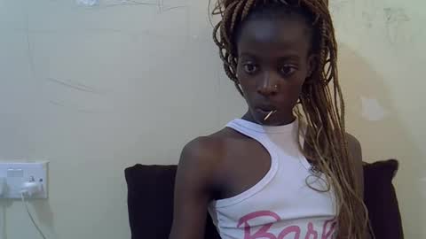 Vee online show from March 6, 7:38 am