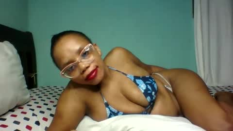 pretty zara online show from April 15, 8:09 pm