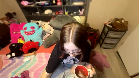 stacy online show from February 23, 12:09 am