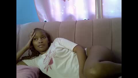 prettybamb online show from April 13, 9:26 am