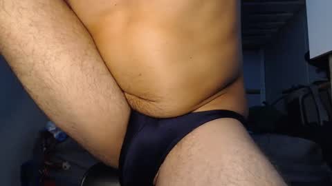 Snapshot of prettybigcock1of chatting on January 6, 12:02 pm Prettybigcock1 online show from January 6, 12:02 pm
