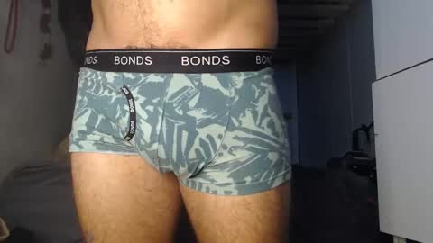 Snapshot of prettybigcock1of chatting on January 21, 11:35 am Prettybigcock1 online show from January 21, 11:35 am