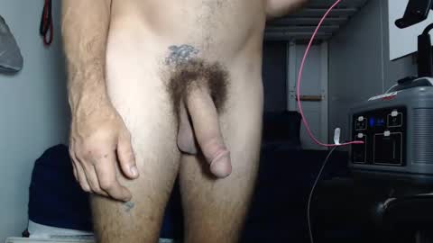 Snapshot of prettybigcock1of chatting on January 31, 10:52 am Prettybigcock1 online show from January 31, 10:52 am