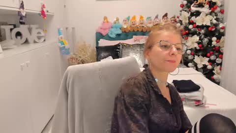 wilma online show from December 24, 10:17 pm