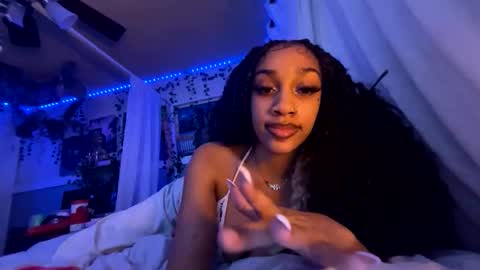 prettyblackgal online show from February 1, 9:19 am
