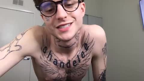 pretty boy online show from January 12, 12:38 am