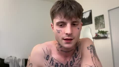 Snapshot of prettyboyszn chatting on June 24, 4:55 am pretty boy online show from June 24, 4:55 am