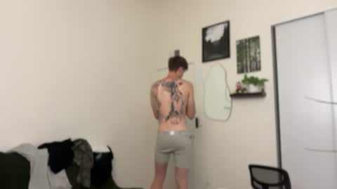 Snapshot of prettyboyszn chatting on July 13, 5:10 am pretty boy online show from July 13, 5:10 am