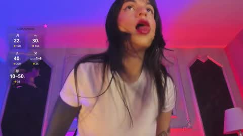 Snapshot of prettybullet chatting on February 25, 12:37 pm GTM-5 online show from February 25, 12:37 pm