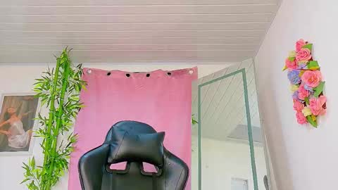 Enzo  Denis online show from February 3, 8:30 am