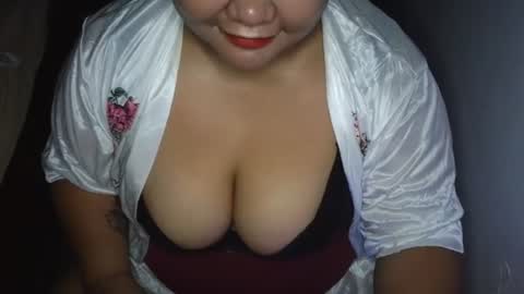 Snapshot of prettycarla_ chatting on July 11, 12:24 am prettycarla online show from July 11, 12:24 am