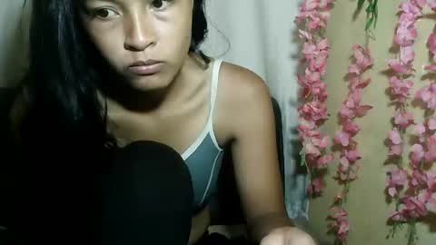 Snapshot of prettychoux chatting on February 21, 5:08 am prettychoux online show from February 21, 5:08 am