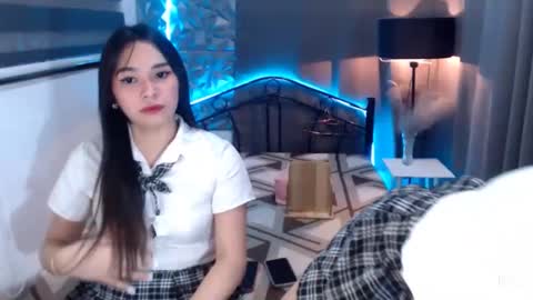 Snapshot of prettycumnotes69 chatting on December 14, 1:38 pm ASHLEY online show from December 14, 1:38 pm