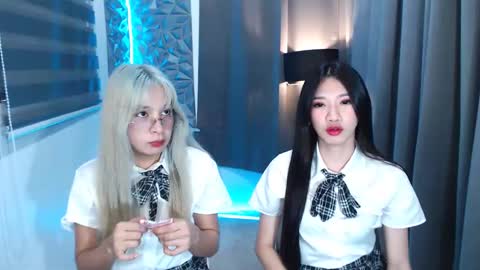 Snapshot of prettycumnotes69 chatting on January 27, 4:20 am ASHLEY online show from January 27, 4:20 am