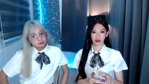 Snapshot of prettycumnotes69 chatting on January 27, 7:24 am ASHLEY online show from January 27, 7:24 am