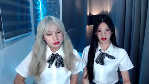 Snapshot of prettycumnotes69 chatting on January 29, 5:51 am ASHLEY online show from January 29, 5:51 am