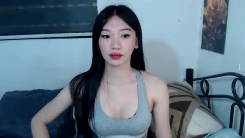 Snapshot of prettycumnotes69 chatting on December 1, 8:41 am ASHLEY online show from December 1, 8:41 am