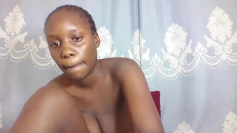 Snapshot of prettydarkskin002 chatting on March 3, 5:18 pm SHANIA online show from March 3, 5:18 pm