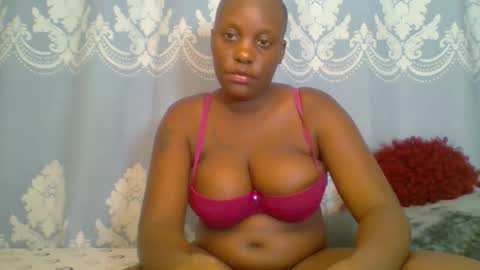 SHANIA online show from April 8, 10:48 am