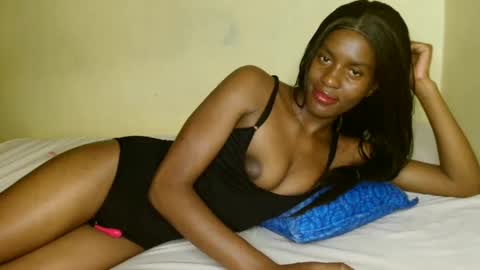 Snapshot of prettygoddess1 chatting on June 4, 5:13 am Mary online show from June 4, 5:13 am