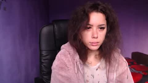 Snapshot of prettyjulliette chatting on December 20, 11:43 am prettyjulliette online show from December 20, 11:43 am
