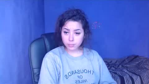 Snapshot of prettyjulliette chatting on January 18, 12:04 pm prettyjulliette online show from January 18, 12:04 pm