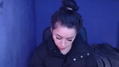 Snapshot of prettyjulliette chatting on January 19, 10:50 am prettyjulliette online show from January 19, 10:50 am