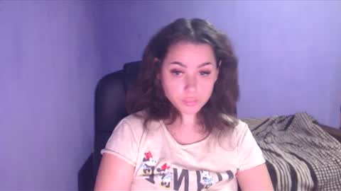 Snapshot of prettyjulliette chatting on January 19, 8:30 pm prettyjulliette online show from January 19, 8:30 pm