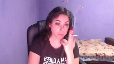 Snapshot of prettyjulliette chatting on January 27, 6:09 pm prettyjulliette online show from January 27, 6:09 pm