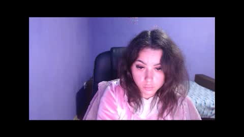 Snapshot of prettyjulliette chatting on January 30, 2:47 pm prettyjulliette online show from January 30, 2:47 pm